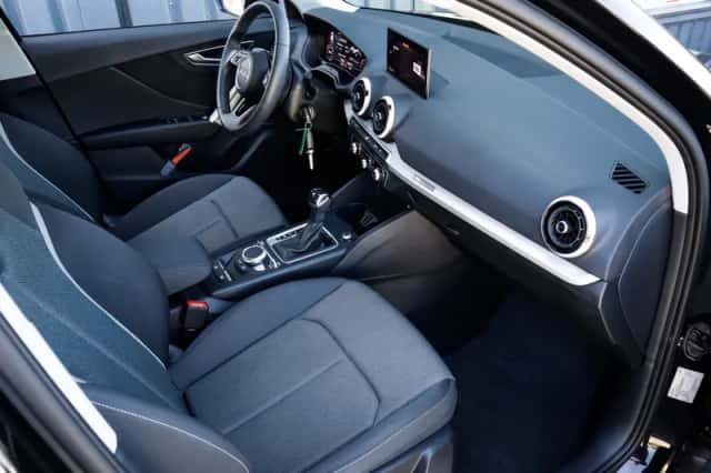 Audi Q2 (2022) thumbnail 3