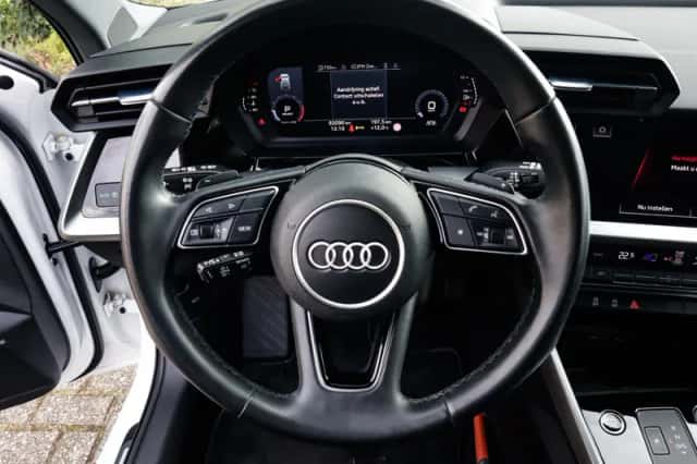 Audi A3 (2022) thumbnail 5
