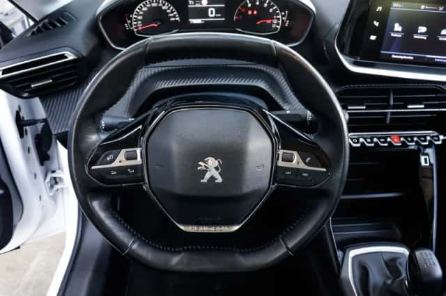 Peugeot 208 (2021) thumbnail 5