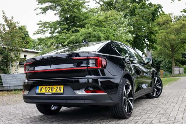 Polestar 2 (2021) thumbnail 2
