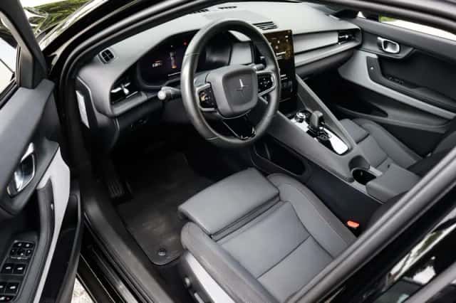 Polestar 2 (2021) thumbnail 3