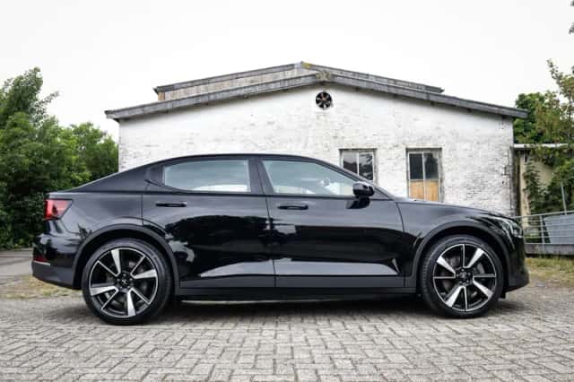 Polestar 2 (2021) thumbnail 4