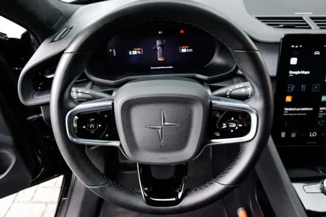 Polestar 2 (2021) thumbnail 5