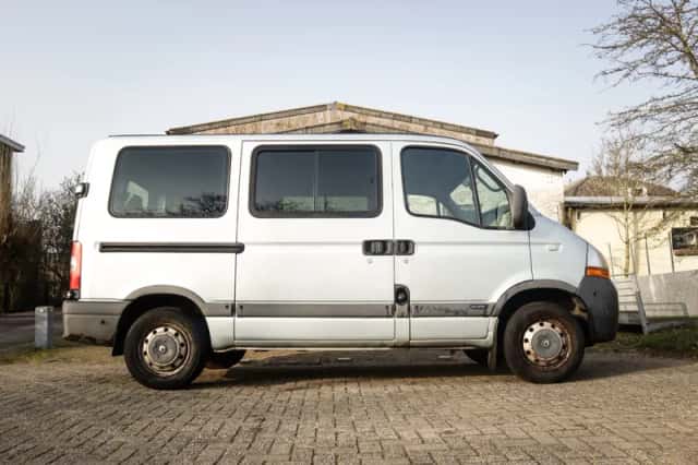 Renault Master (2010) thumbnail 4