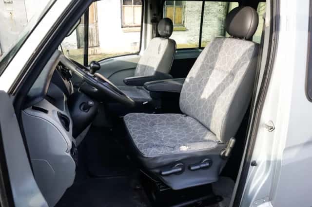 Renault Master (2010) thumbnail 5