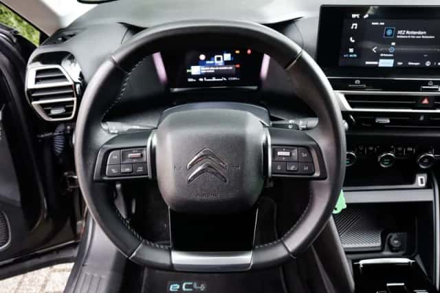 Citroën E C4 X Feel (2023) thumbnail 5