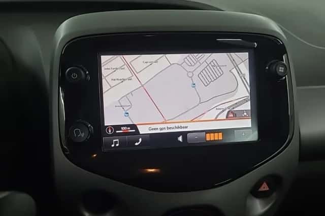 Toyota Aygo (2022) thumbnail 6