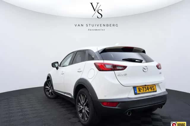 Mazda CX-3 (2015) thumbnail 6