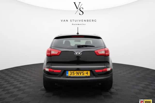 Kia Sportage (2011) thumbnail 6
