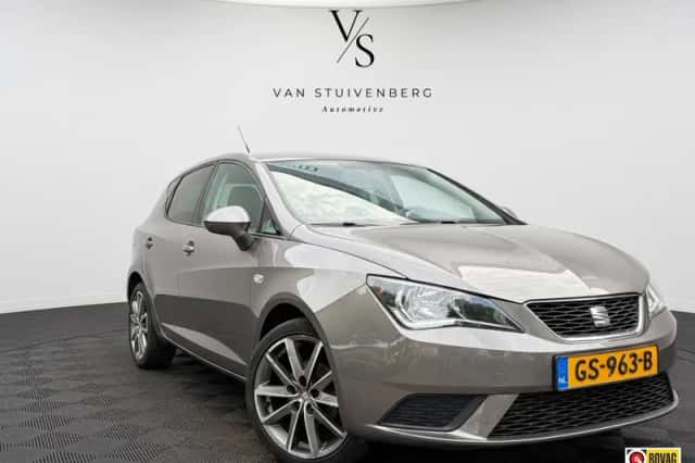 SEAT Ibiza (2015) thumbnail 1