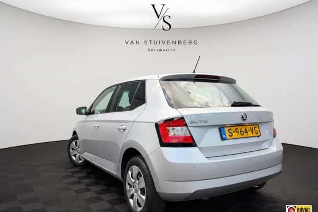 Škoda Fabia (2015) thumbnail 5