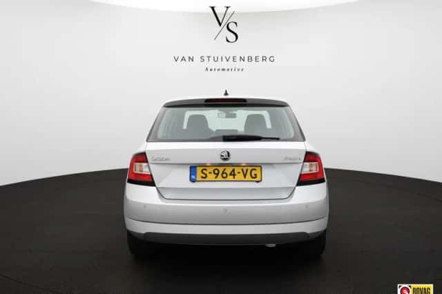 Škoda Fabia (2015) thumbnail 6