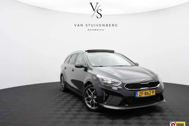 Kia Ceed Sportswagon (2019) thumbnail 1