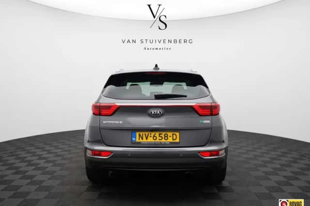 Kia Sportage (2017) thumbnail 5