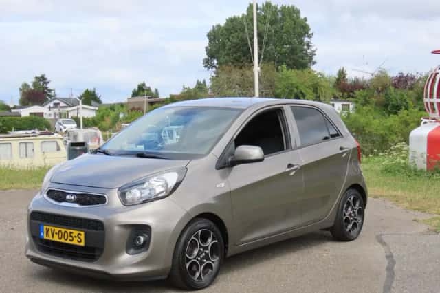Kia Picanto (2016) thumbnail 1