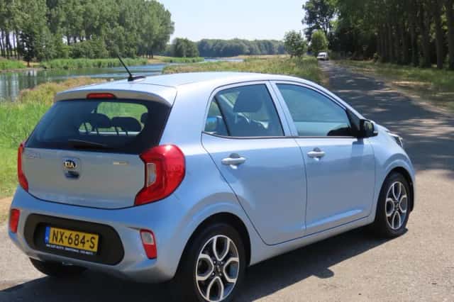 Kia Picanto (2017) thumbnail 4