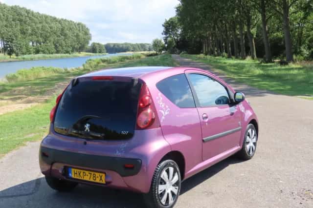 Peugeot 107 (2012) thumbnail 4