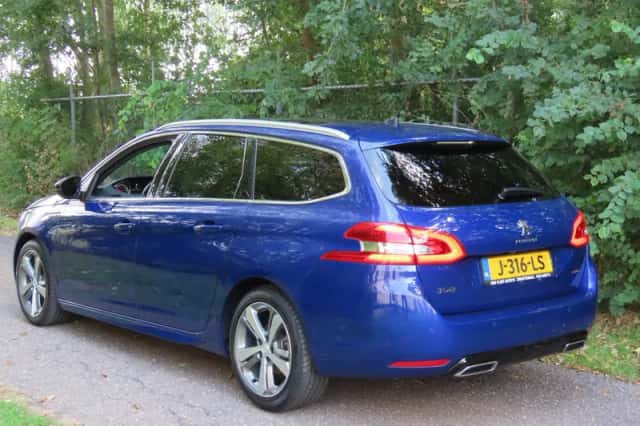 Peugeot 308 (2020) thumbnail 3