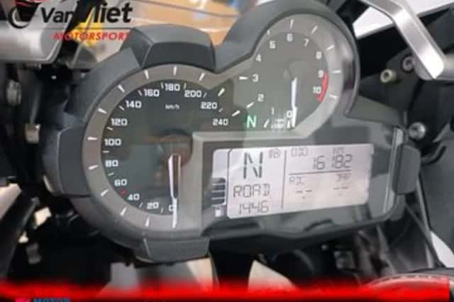BMW R (2013) thumbnail 4
