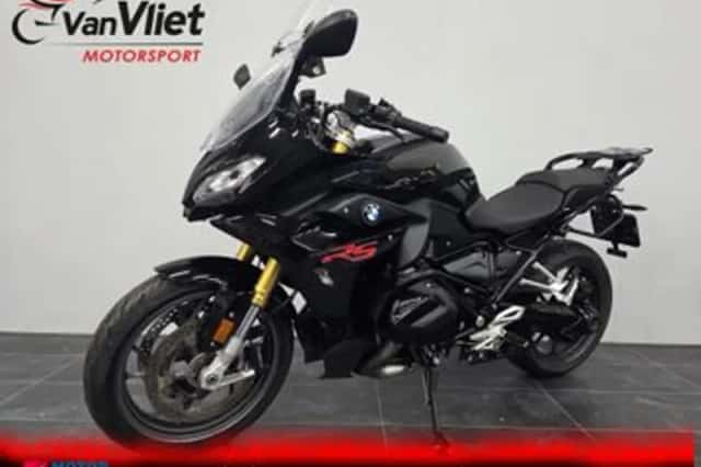 BMW R (2021) thumbnail 2