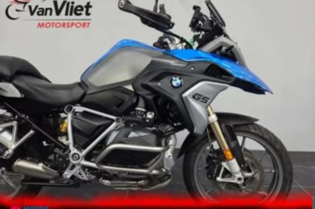 BMW R (2019) thumbnail 3