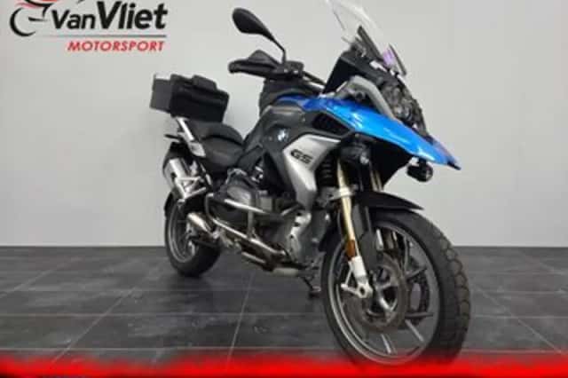 BMW R (2019) thumbnail 1
