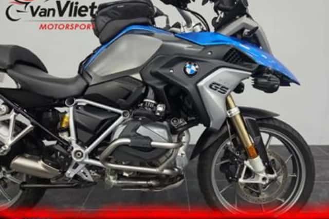 BMW R (2019) thumbnail 3