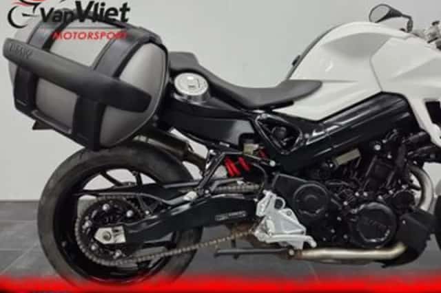 BMW F (2012) thumbnail 4