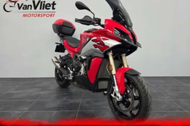 BMW S (2020) thumbnail 1