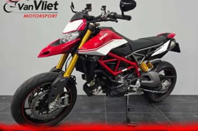DUCATI HYPERMOTARD (2020) thumbnail 2