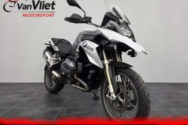 BMW R (2015) thumbnail 1