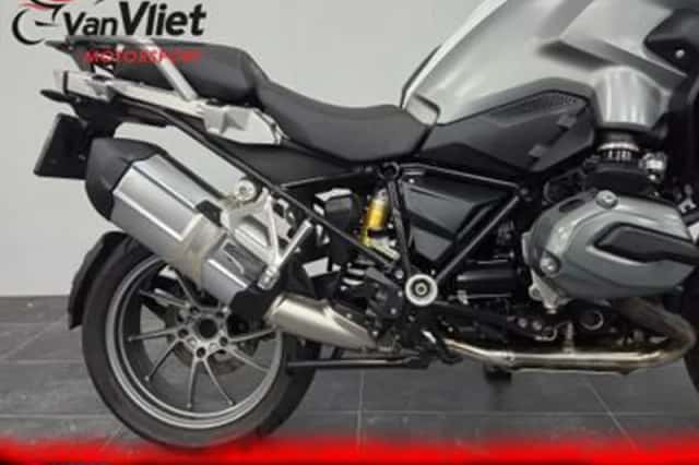 BMW R (2015) thumbnail 4