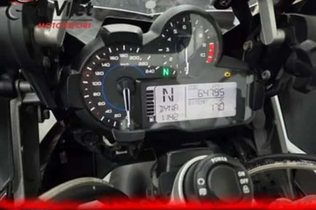 BMW R (2018) thumbnail 3