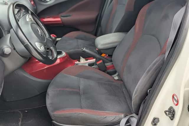 Nissan Juke (2015) thumbnail 6