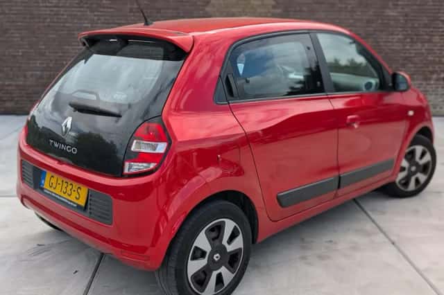 Renault Twingo (2015) thumbnail 3