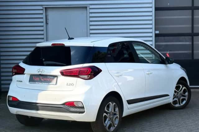 Hyundai i20 (2020) thumbnail 6