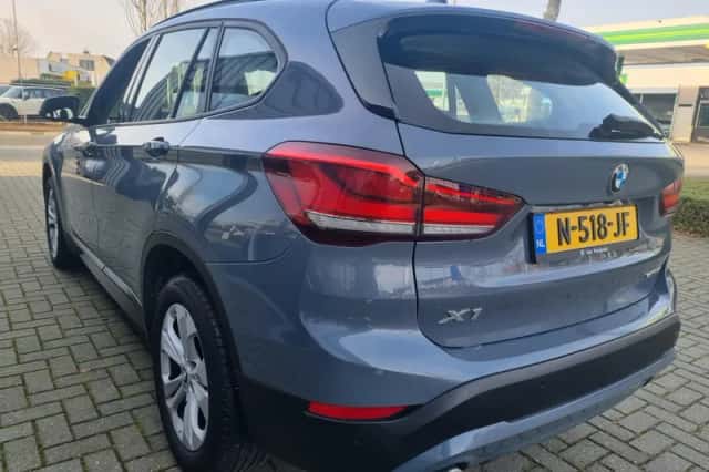 BMW X1 (2021) thumbnail 4