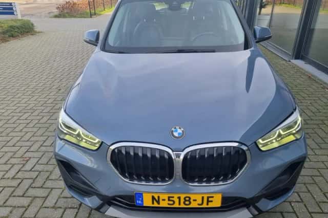 BMW X1 (2021) thumbnail 6