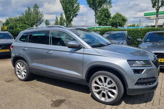 Škoda Karoq (2018) thumbnail 5