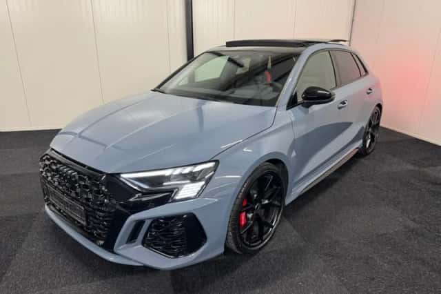 Audi RS 3 (2024) thumbnail 1