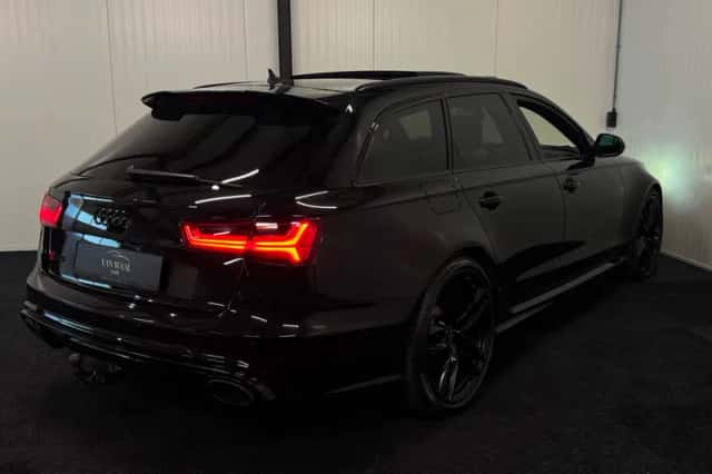 Audi RS 6 (2017) thumbnail 3