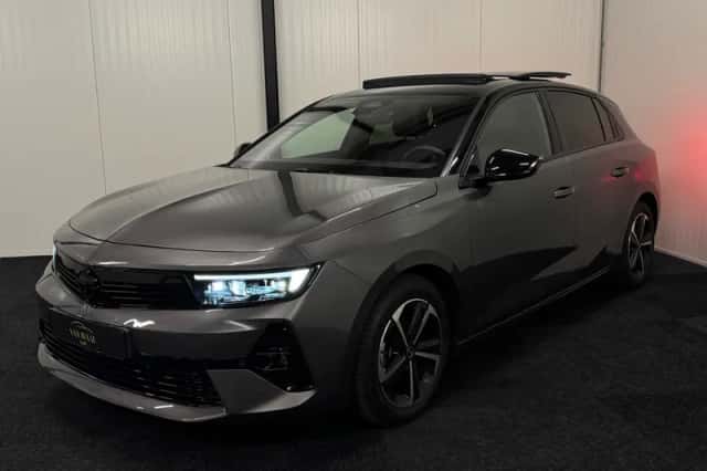 Opel Astra (2025) thumbnail 4