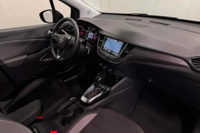 Opel Crossland (2020) thumbnail 2