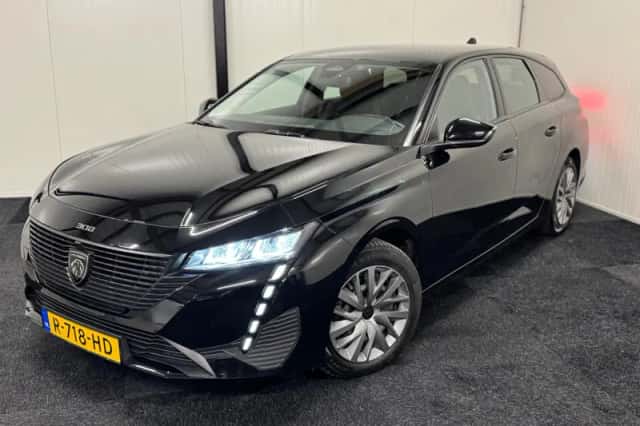 Peugeot 308 (2022) thumbnail 1