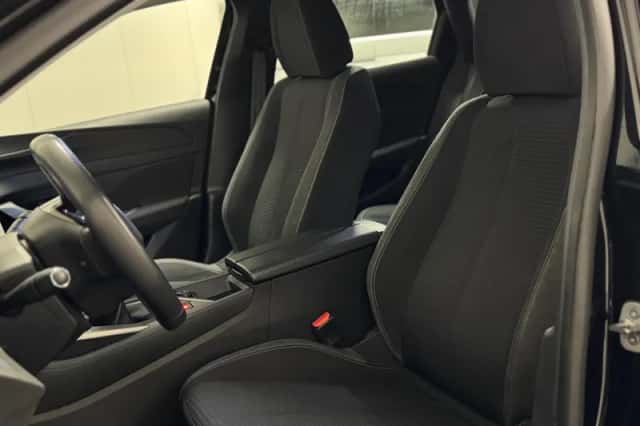 Peugeot 308 (2022) thumbnail 6