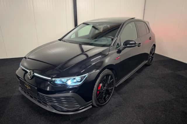 Volkswagen Golf (2023) thumbnail 4