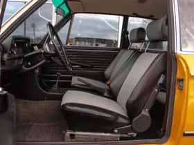 BMW 2000 (1972) thumbnail 13