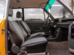 BMW 2000 (1972) thumbnail 14