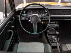BMW 2000 (1972) thumbnail 10