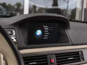 Volvo XC70 (2015) thumbnail 25